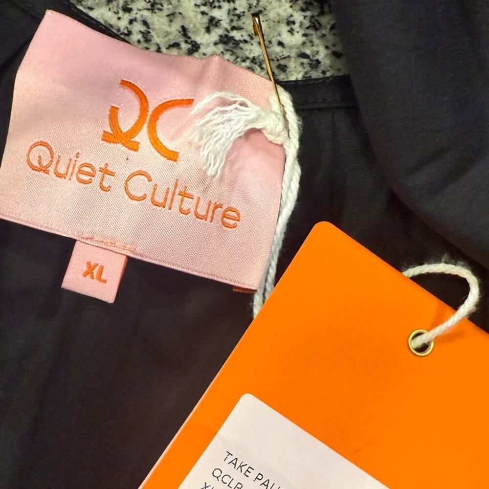 Quiet Culture XL Ruffle top - Picture 3 of 6